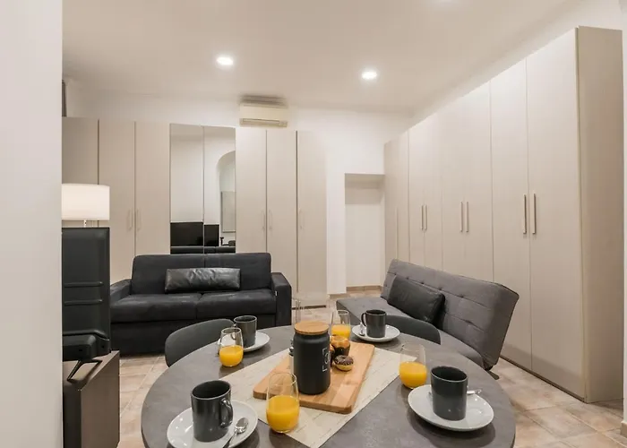 The Rent - Gorgeous One-bedroom Near Piazza Di Spagna