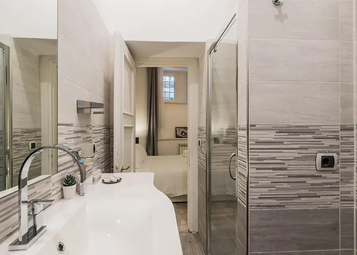 Apartment The Rent - Gorgeous One-bedroom Near Piazza Di Spagna