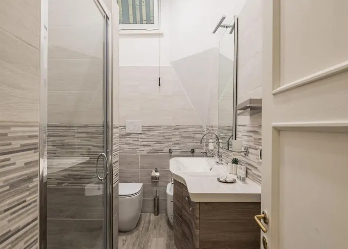 The Rent - Gorgeous One-bedroom Near Piazza Di Spagna