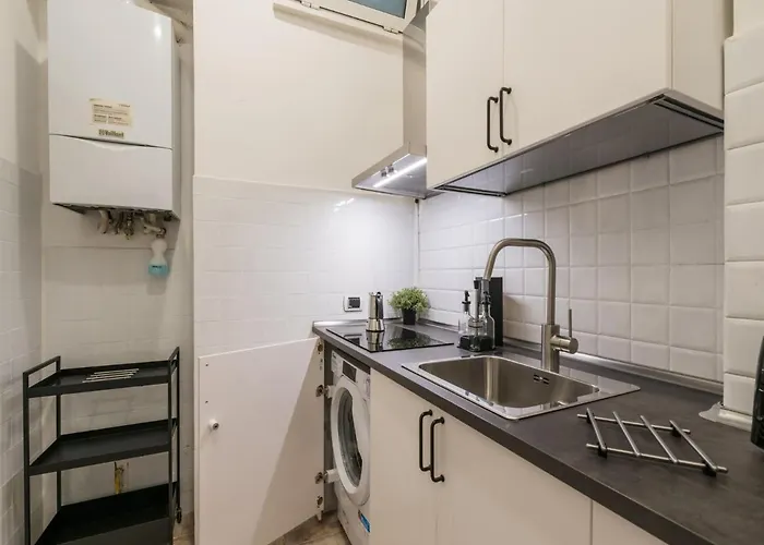 The Rent - Gorgeous One-bedroom Near Piazza Di Spagna