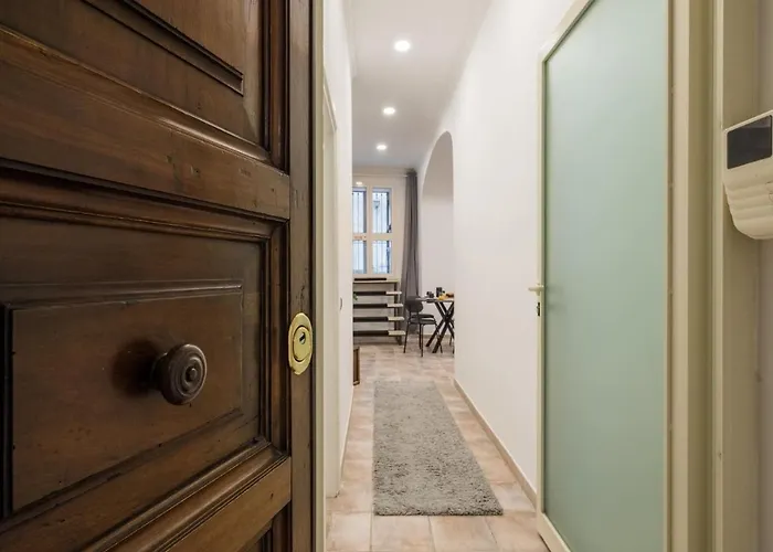 The Rent - Gorgeous One-bedroom Near Piazza Di Spagna *